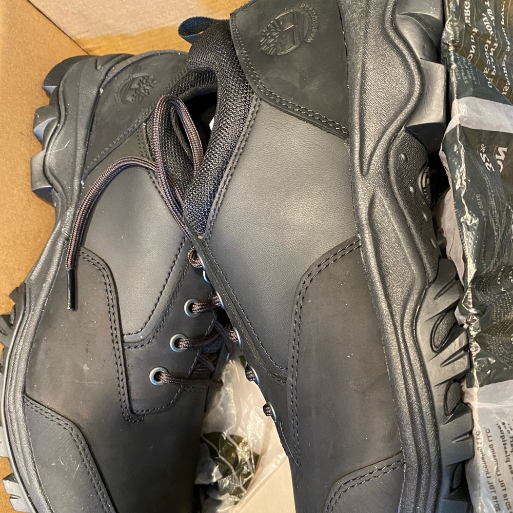 Men’s size 12 timberland hiker boots